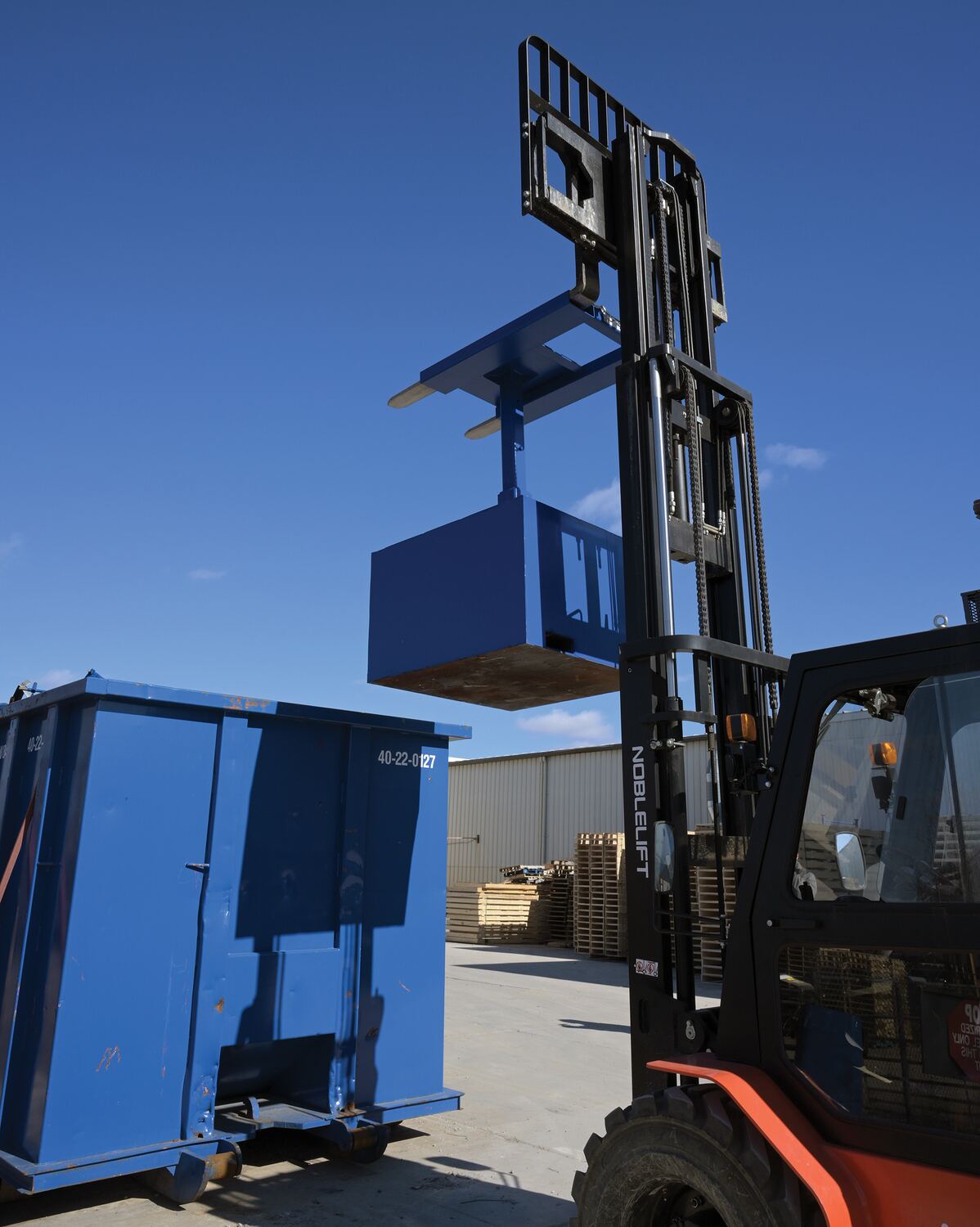 Fork Mounted Trash Bin Compactor